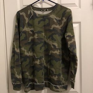 American Eagle camo crewneck sweatshirt!